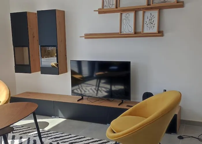 Maison Neuve Avec Piscine Chauffee De Mai A Septembre A 6 Minutes De La بيت للعطل Gonneville-en-Auge